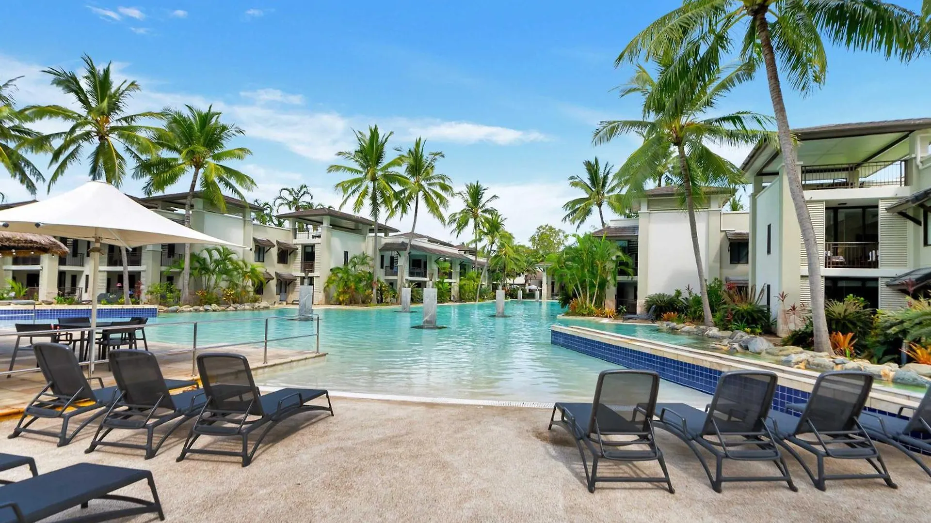 Temple Breeze - Swim Out Apartment 포트 더글라스